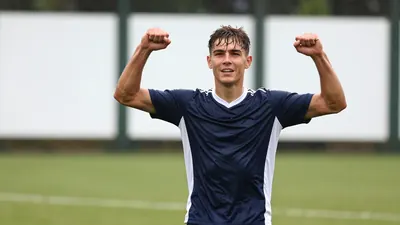 Kieran Phillips' late goal secured a 2-2 draw for Ross County against East Fife, who led twice through Cammie Ross in a...